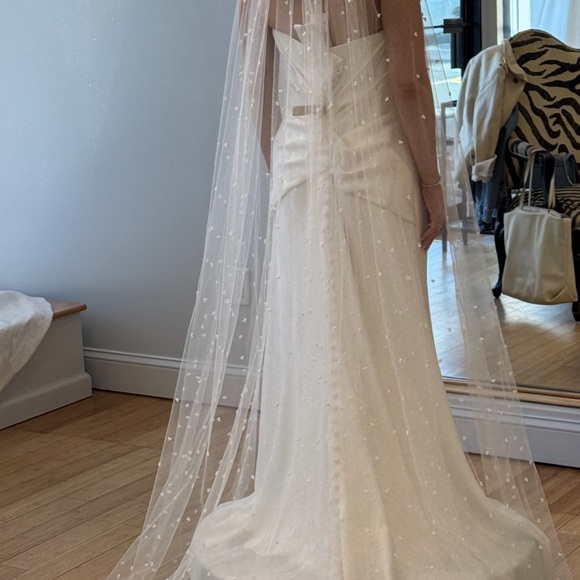 Brand New - Pearl Cluster Veil